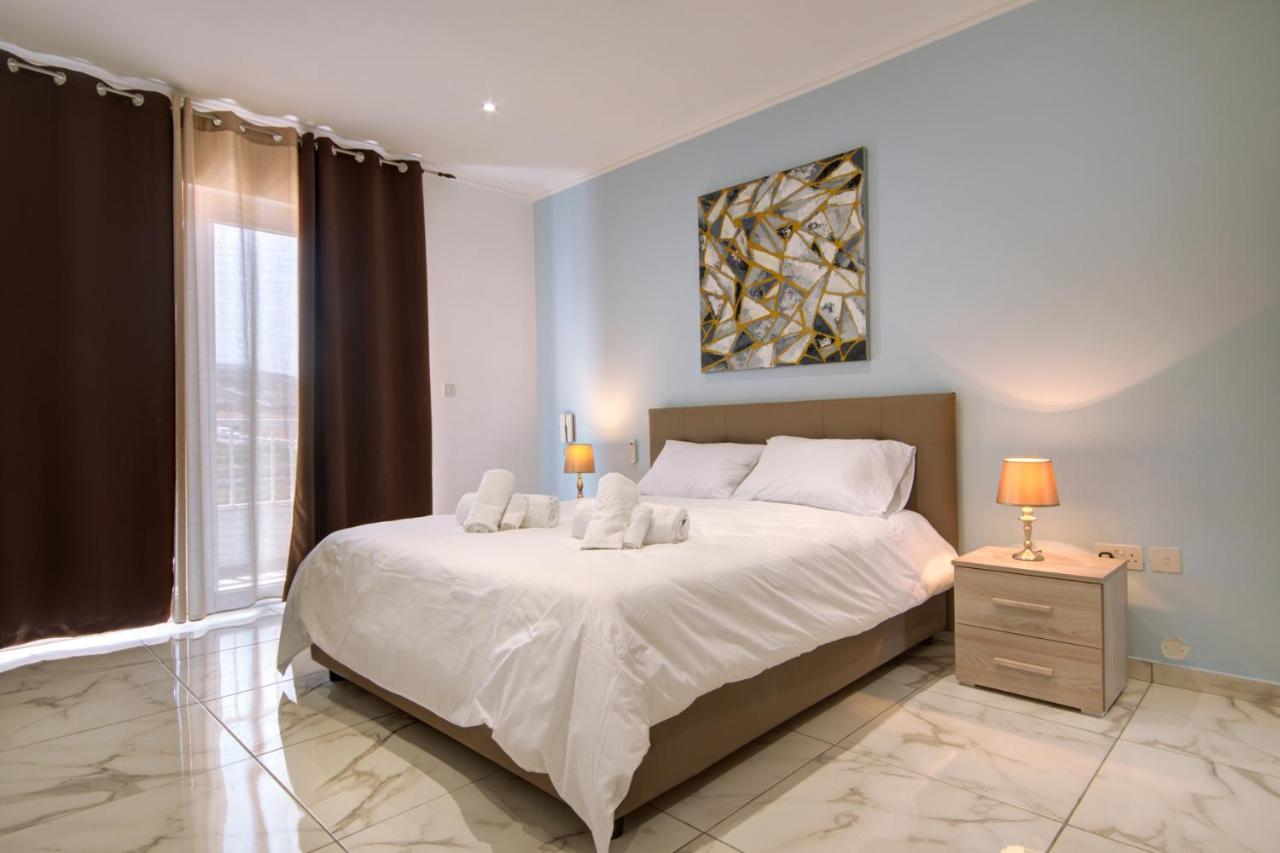 Beachfront Pretty Holiday Home Mellieħa Extérieur photo